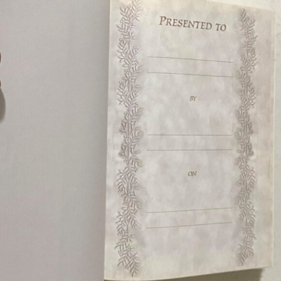 The Inspirational Study Bible NKJV Hardcover Max Lucado - Picture 5 of 13